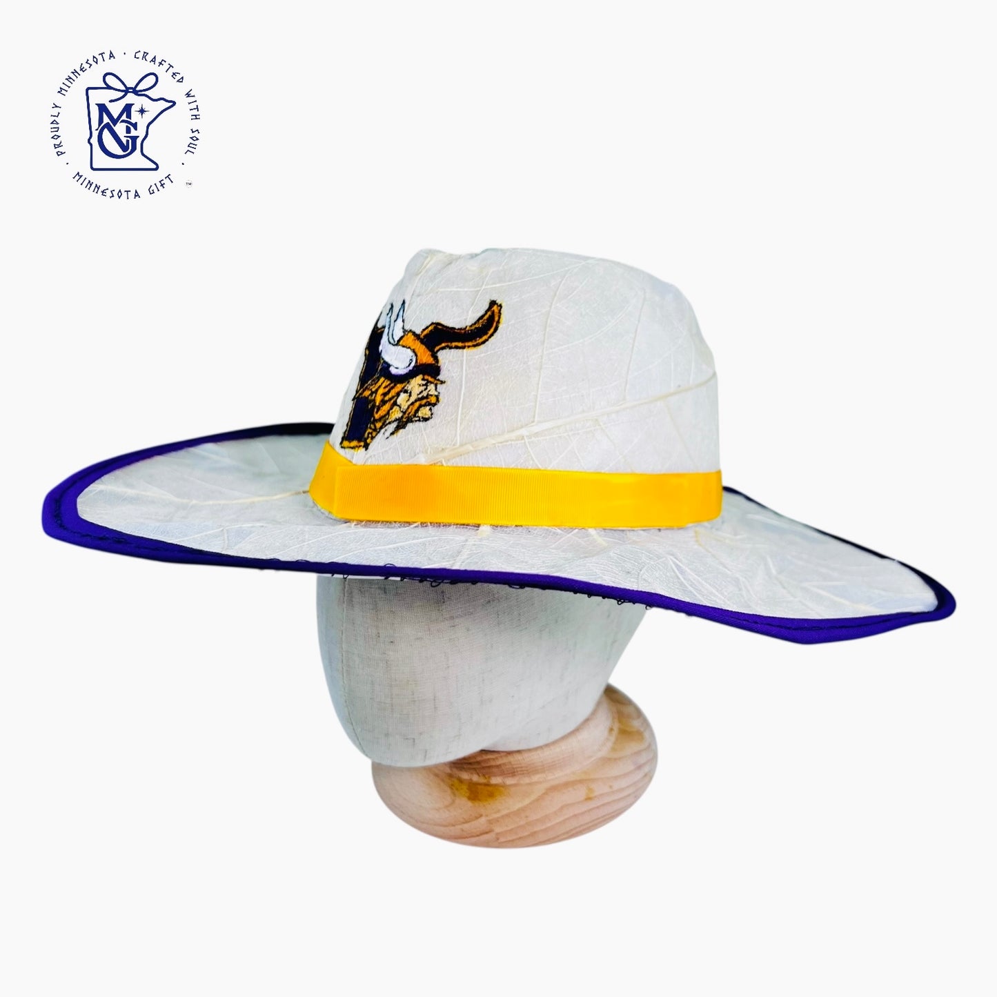 INDIAN ALMOND LEAF VEIN