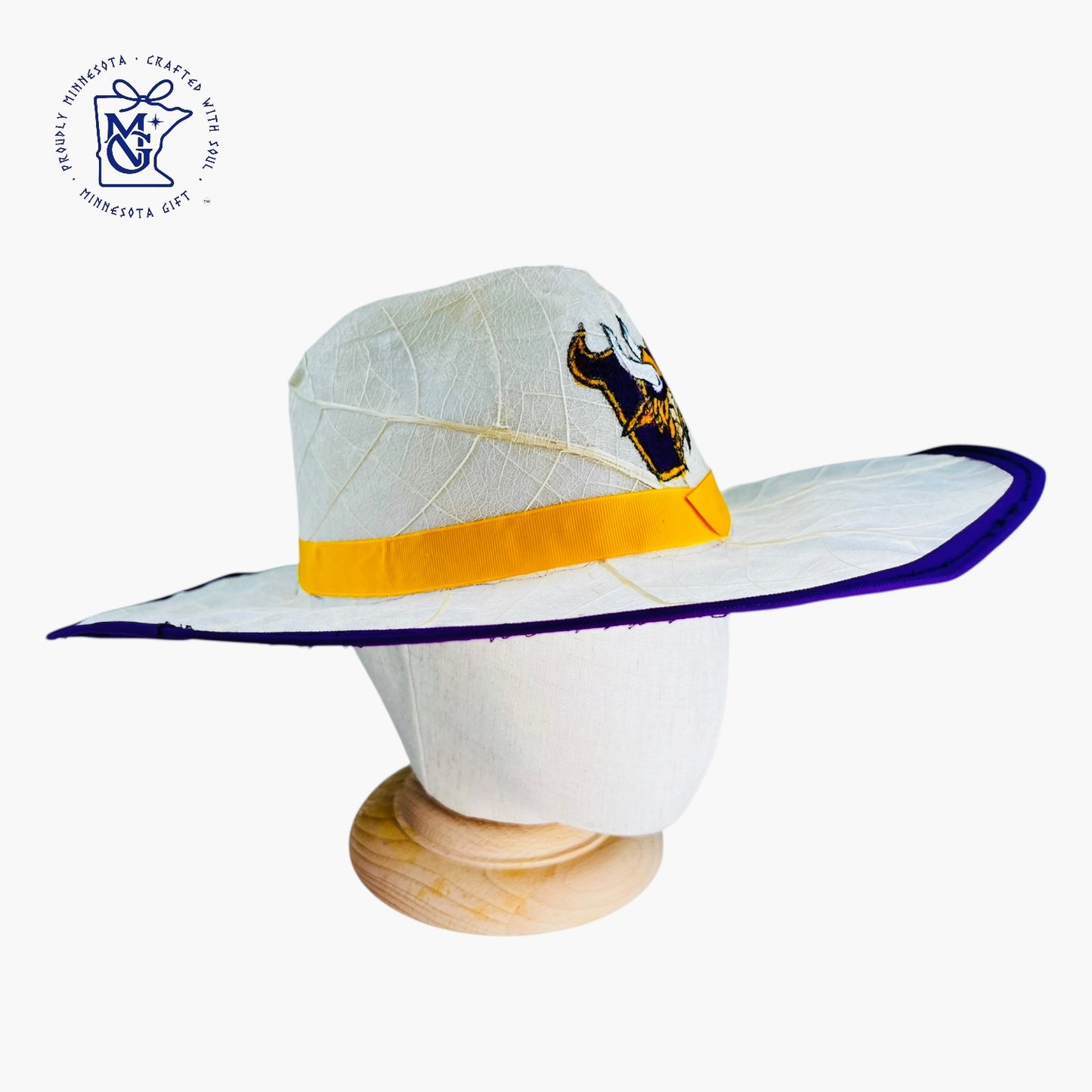 INDIAN ALMOND LEAF VEIN